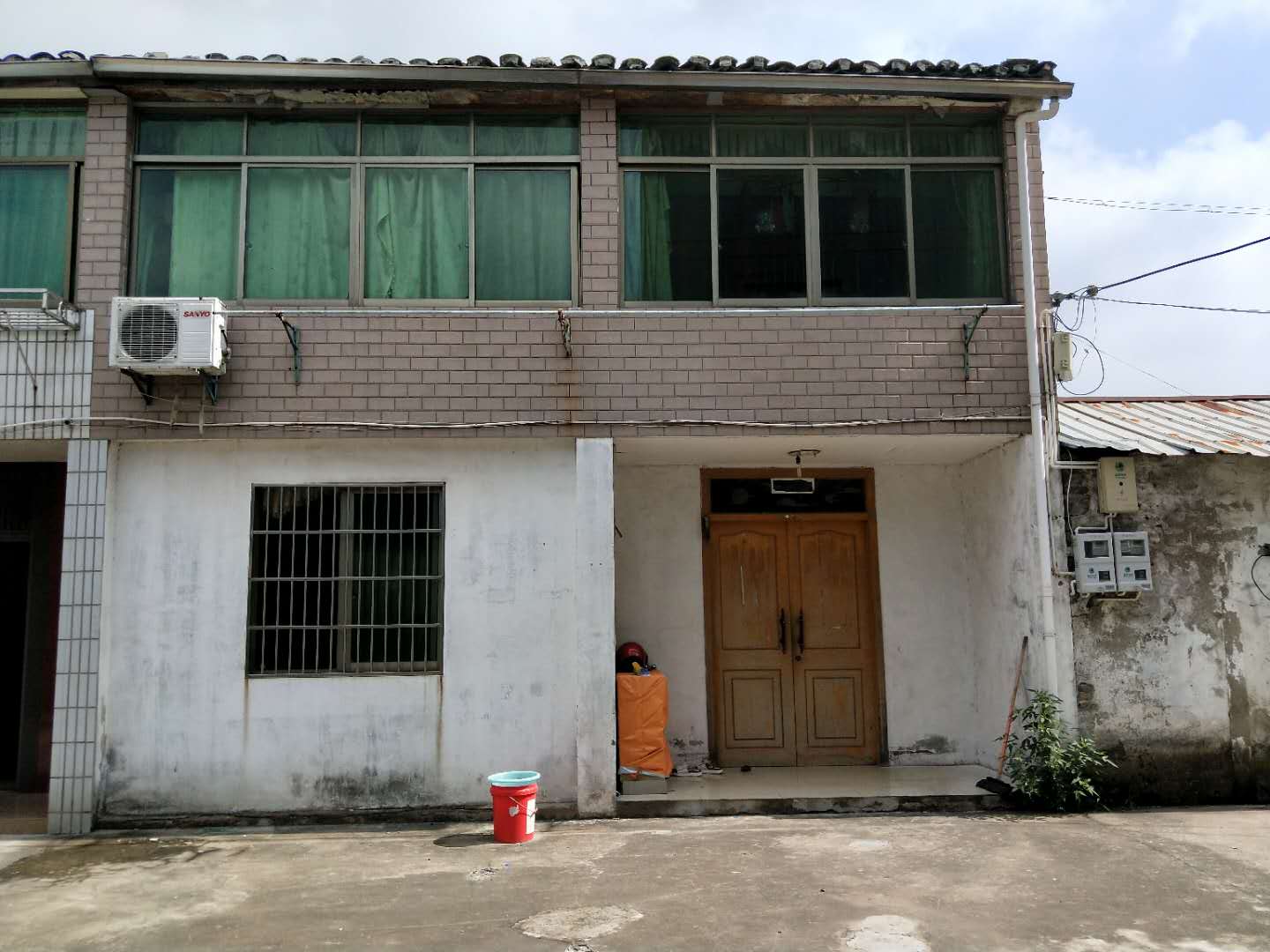 1531464611718673.jpg