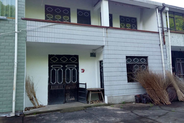 王建尧.jpg